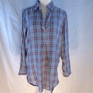 GAP Women's Classic Plaid Button-Down Shirt